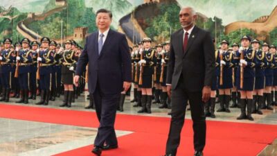 Mohamed-Muizzu-(R)-and-Chinese-leader-Xi-Jining